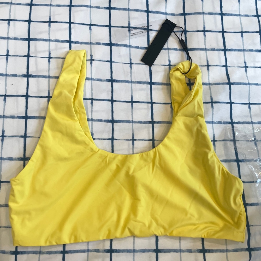Myraswim top